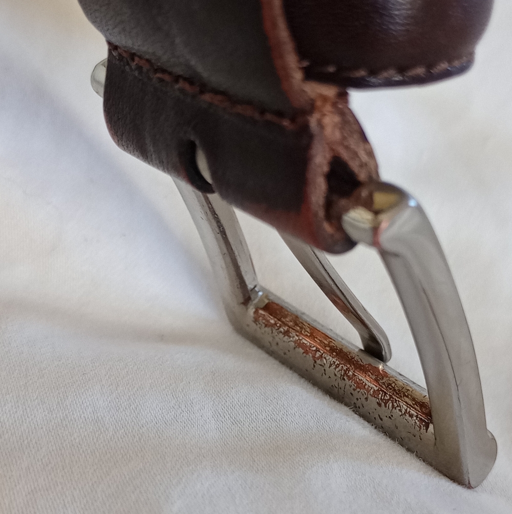 Fossil Men's Leather Belt - Picture 3 of 5